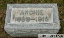 Archie C Deetz