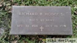 Richard B Hodge, Sr