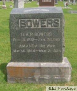 Amanda Bowers