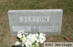 Arnelda Luthardt Berton