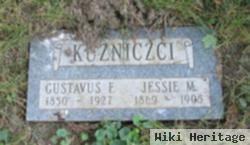 Gustavus E Kuzniczci