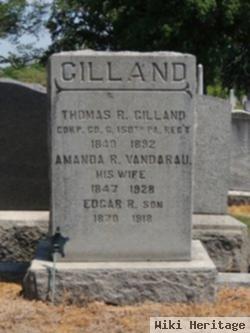 Amanda R Vandarau Gilland