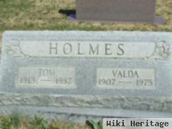 Valda Holmes