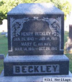 Mary E Beckley