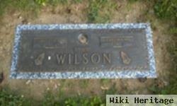 Melvin P "runt" Wilson