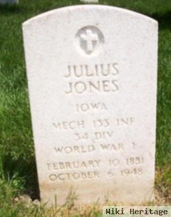 Julius Jones