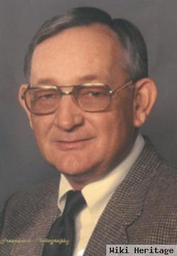 Ernest J "ernie" Heitschmidt