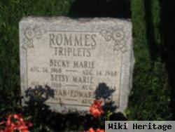 Becky Marie Rommes