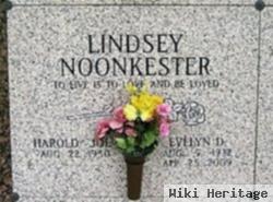 Evelyn D Noonkester