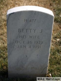 Betty J Shearer