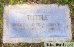 Annie J Tuttle