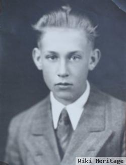 Olvin P. Holje