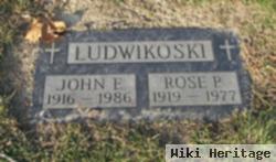 John E Ludwikoski