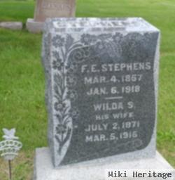 Wilda S Stephens