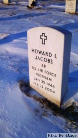 Howard L Jacobs