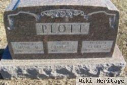 Clara J Plott