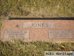 Douglas Earnest Jones, Jr