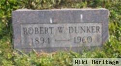 Robert M Dunker