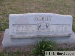 Lloyd V Noblin