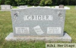 Lester L Crider
