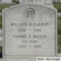 Willard D Palmer