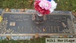 Doris L Mcknight