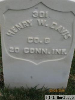 Pvt Henry W Davis