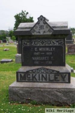 Margaret E Mckinley