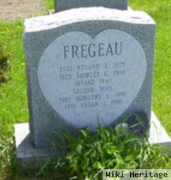 Susan J Fregeau