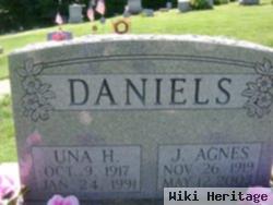 Una Helen Daniels