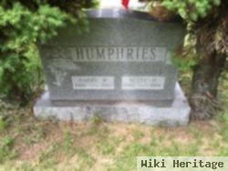 Betty M Humphries