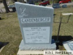 Robert Wesley "bob" Gandenberger