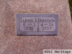 Lennie S Davisson