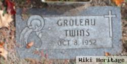 Twins Groleau