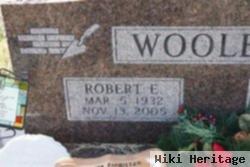 Robert Eugene "bob" Woolery