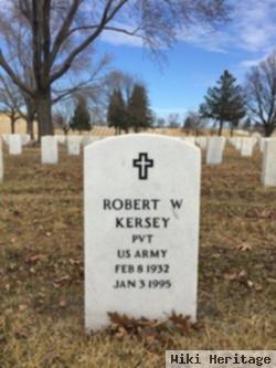 Robert W Kersey