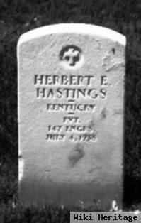 Herbert E Hastings