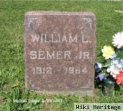 William L Semer, Jr