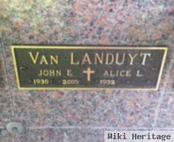 John E Vanlanduyt