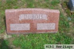 Ann L Houck Dubois