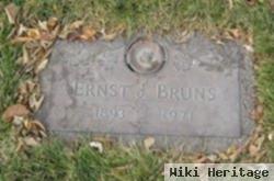 Ernst J. Bruns