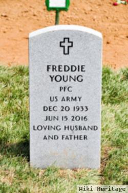 Freddie Young