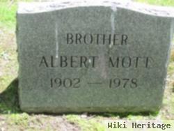 Albert Mott