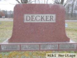 Samuel Decker