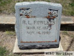 R L Fowlkes