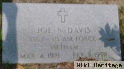 Joe M Davis