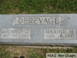 Maxine M Derevage