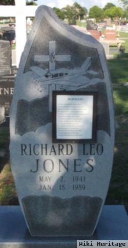 Richard Leo Jones