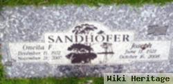 Oneita F Sandhofer