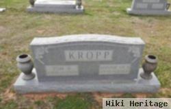 Tom R Kropp